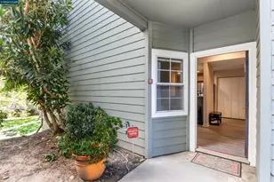8020 Mountain View Dr, Pleasanton, CA 94588 - Photo 3