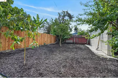 1456 86th Ave, Oakland, CA 94621 - Photo 29