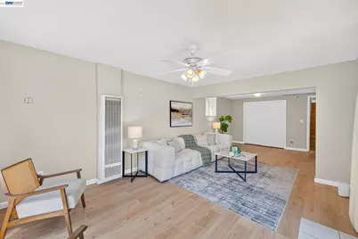 8382 Golf Links Rd, Oakland, CA 94605 - Photo 5