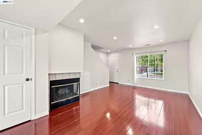 847 W Sunset Blvd #B, Hayward, CA 94541 - Photo 7
