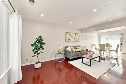 847 W Sunset Blvd #B, Hayward, CA 94541 - Photo 5