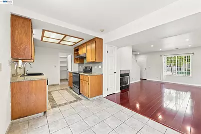 847 W Sunset Blvd #B, Hayward, CA 94541 - Photo 13