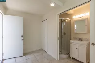 7230 Blake St, El Cerrito, CA 94530 - Photo 25
