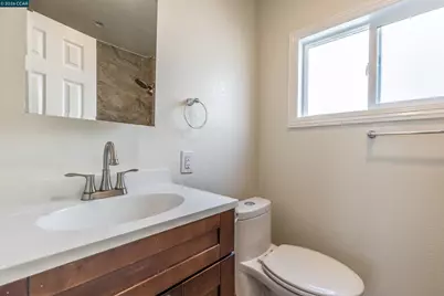 7230 Blake St, El Cerrito, CA 94530 - Photo 13