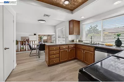 3964 Sitting Bull Way, Antelope, CA 95843 - Photo 17
