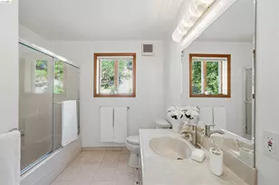 3265 Greenhills Dr, Lafayette, CA 94549 - Photo 25
