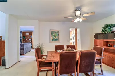 2811 Saint Joseph Dr, Concord, CA 94518 - Photo 17