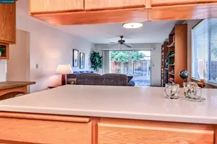 2811 St Joseph Dr, Concord, CA 94518 - Photo 23