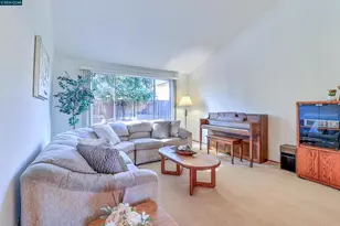 2811 St Joseph Dr, Concord, CA 94518 - Photo 7
