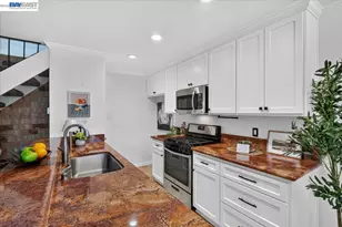 8172 Arroyo Dr, Pleasanton, CA 94588 - Photo 15