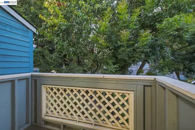 1511 Four Oaks Cir, San Jose, CA 95131 - Photo 33
