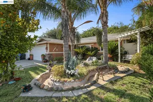 1427 Snyder St, Manteca, CA 95336 - Photo 3