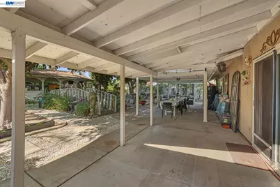 1427 Snyder St, Manteca, CA 95336 - Photo 21