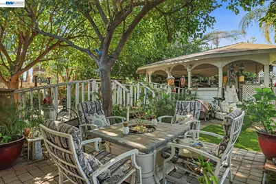 1427 Snyder St, Manteca, CA 95336 - Photo 17
