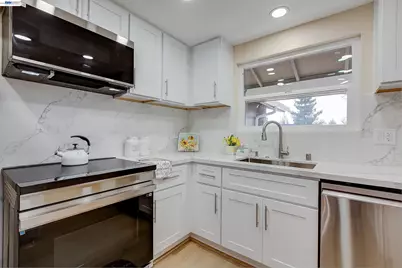 34312 Cornwallis Ct, Fremont, CA 94555 - Photo 23