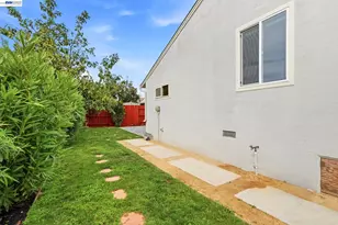 17291 Via Flores, San Lorenzo, CA 94580 - Photo 43