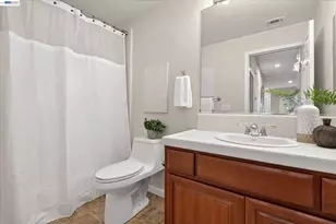 4366 Fitzwilliam St, Dublin, CA 94568 - Photo 19