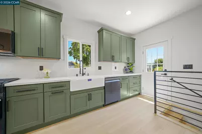 885 59th St, Oakland, CA 94608 - Photo 13