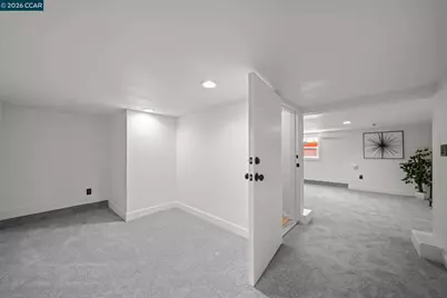 885 59th St, Oakland, CA 94608 - Photo 27