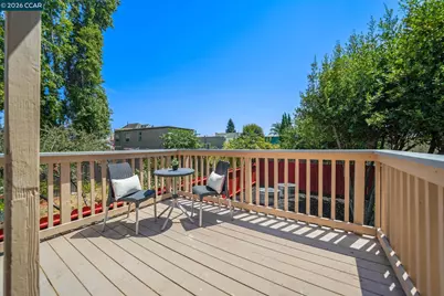 885 59th St, Oakland, CA 94608 - Photo 33
