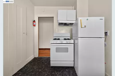 922 Arlington Ave, Oakland, CA 94608 - Photo 19