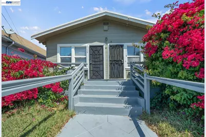 922 Arlington Ave, Oakland, CA 94608 - Photo 1