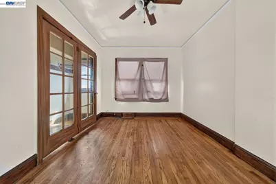 922 Arlington Ave, Oakland, CA 94608 - Photo 11