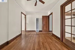 922 Arlington Ave, Oakland, CA 94608 - Photo 15