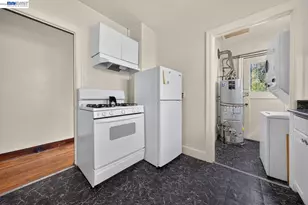 922 Arlington Ave, Oakland, CA 94608 - Photo 21