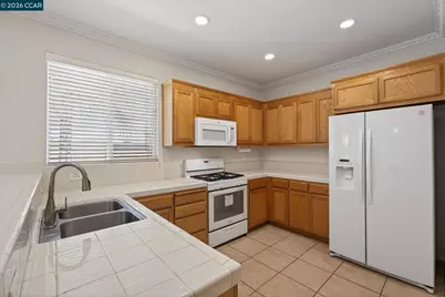 149 Maidenhair St, Pittsburg, CA 94565 - Photo 19