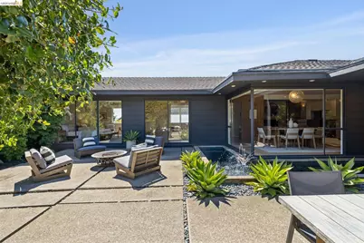 80 Wildwood Gdns, Piedmont, CA 94611 - Photo 37