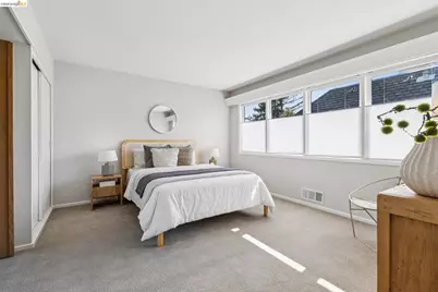 80 Wildwood Gdns, Piedmont, CA 94611 - Photo 41