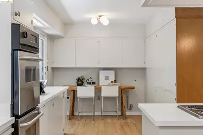 80 Wildwood Gdns, Piedmont, CA 94611 - Photo 31