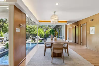 80 Wildwood Gdns, Piedmont, CA 94611 - Photo 19