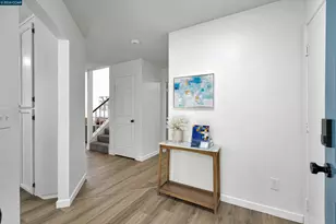 418 Dohrmann Ln, Pinole, CA 94564 - Photo 11