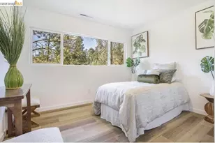 6855 Gunn Dr, Oakland, CA 94611 - Photo 19