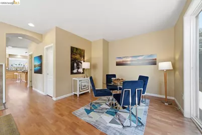 327 Hawk Ridge Dr, Richmond, CA 94806 - Photo 17