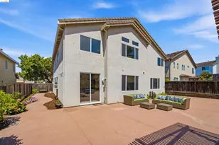 327 Hawk Ridge Dr, Richmond, CA 94806 - Photo 31