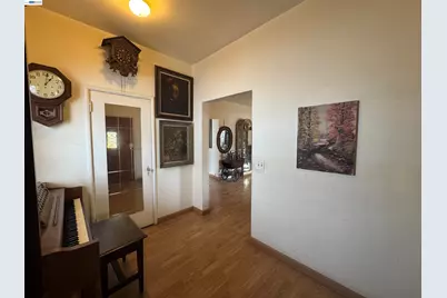 3420 Laguna Ave, Oakland, CA 94602 - Photo 5