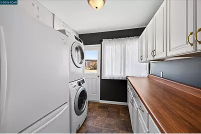 294 7th St, Rio Vista, CA 94571 - Photo 17