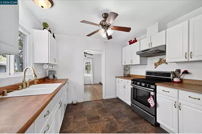 294 7th St, Rio Vista, CA 94571 - Photo 15