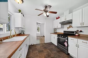294 7th St, Rio Vista, CA 94571 - Photo 15