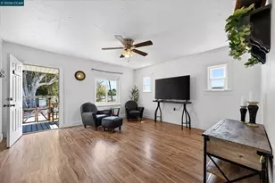 294 7th St, Rio Vista, CA 94571 - Photo 5