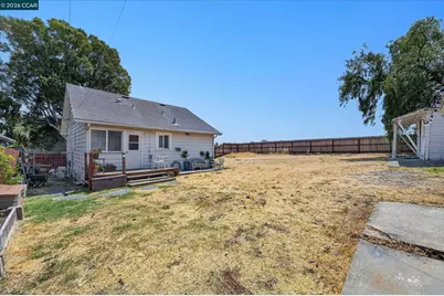 294 7th St, Rio Vista, CA 94571 - Photo 23