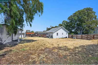 294 7th St, Rio Vista, CA 94571 - Photo 27