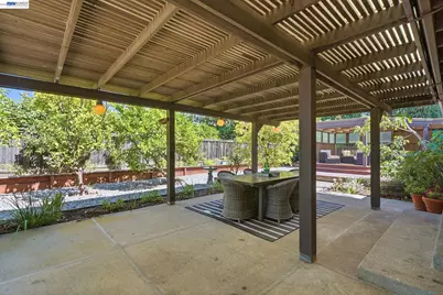 332 Downham Ct, Walnut Creek, CA 94598 - Photo 43