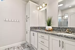 1945 Piner Rd, Santa Rosa, CA 95403 - Photo 25
