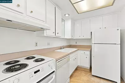 1224 Skycrest Dr #3, Walnut Creek, CA 94595 - Photo 13