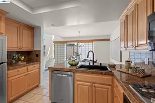 34930 Sea Cliff Terrace, Fremont, CA 94555 - Photo 5