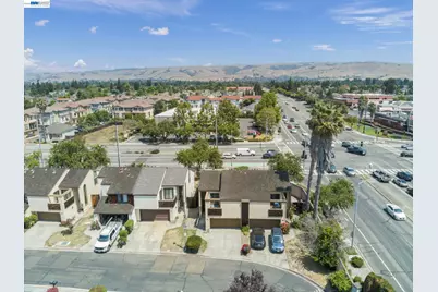 34930 Sea Cliff Ter, Fremont, CA 94555 - Photo 17